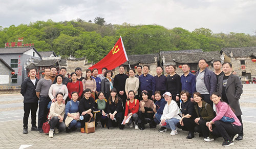 “半条被子” 红色传承2.jpg